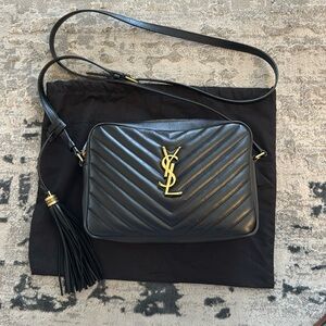 **AUTHENTIC** Saint Laurent Lou Medium Camera Bag